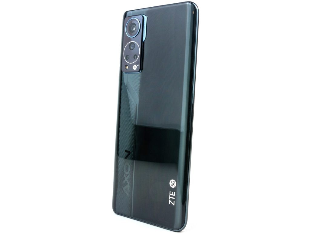 گوشی ZTE Axon 30 5G: دستگاهی هوشمند با دوربین پنهان در زیر صفحه نمایش