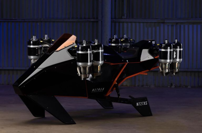 شرکت هوافضای میمن نمونه اولیه موتورسیکلت پرنده Speeder آماده پرواز خود را معرفی کرد