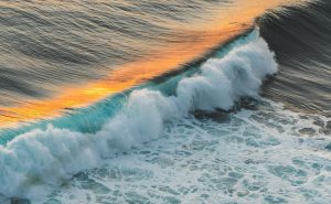 دانشمندان ادعا می‌کنند که نانو ژنراتورها می‌توانند برق قابل توجهی از امواج دریا تولید کنند