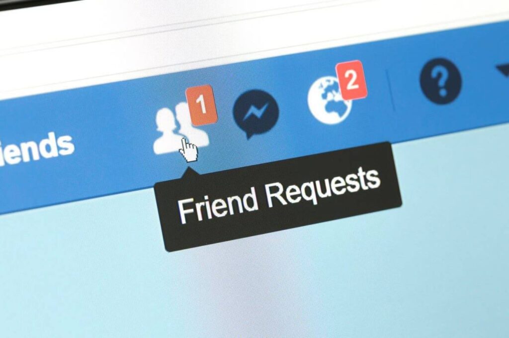 متا: باگ ارسال خودکار درخواست دوستی فیسبوک رفع شده است