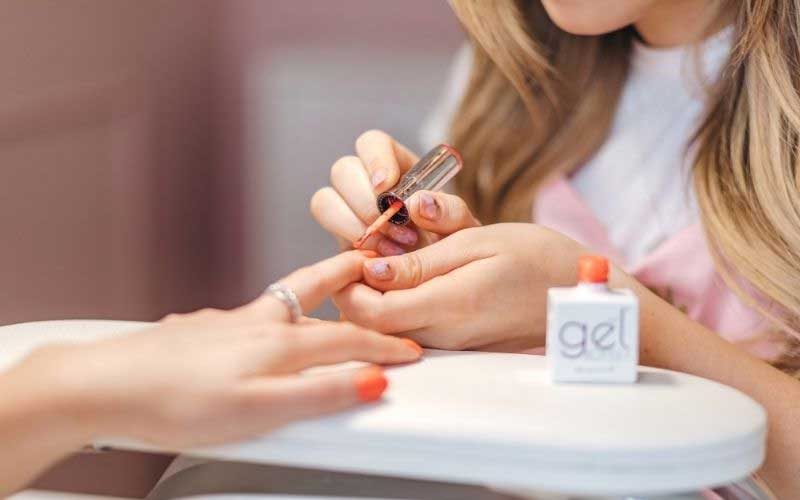 دوره ناخن کاری