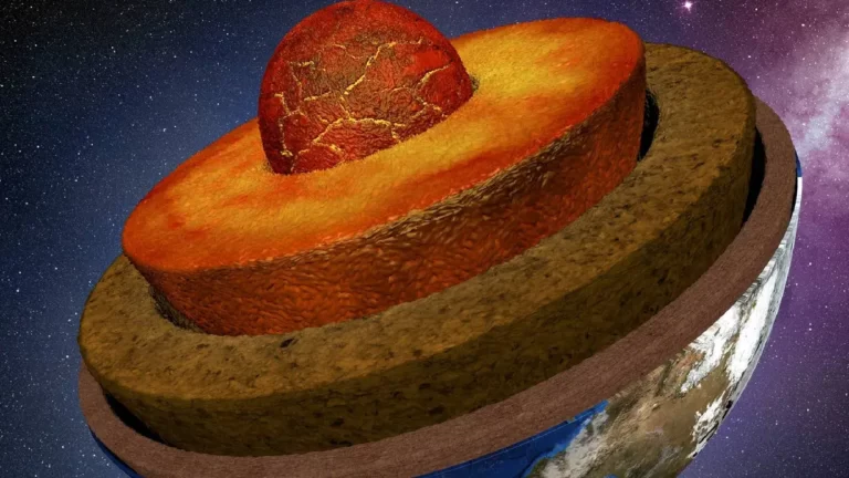 برای اولین بار دانشمندان گوشته سنگی زمین را حفاری کردند