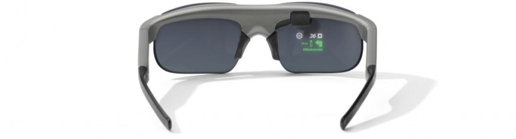 بی ام و از عینک هوشمند ConnectedRide برای دوچرخه سواران رونمایی کرد