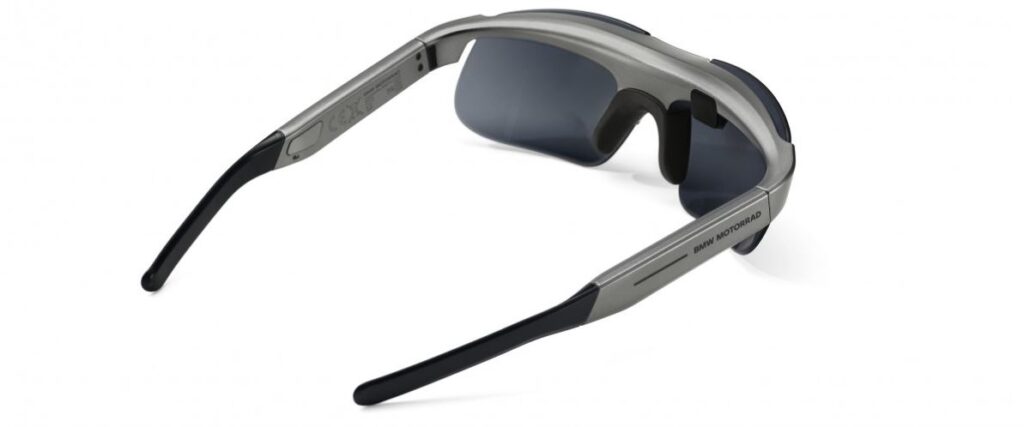 بی ام و از عینک هوشمند ConnectedRide برای دوچرخه سواران رونمایی کرد