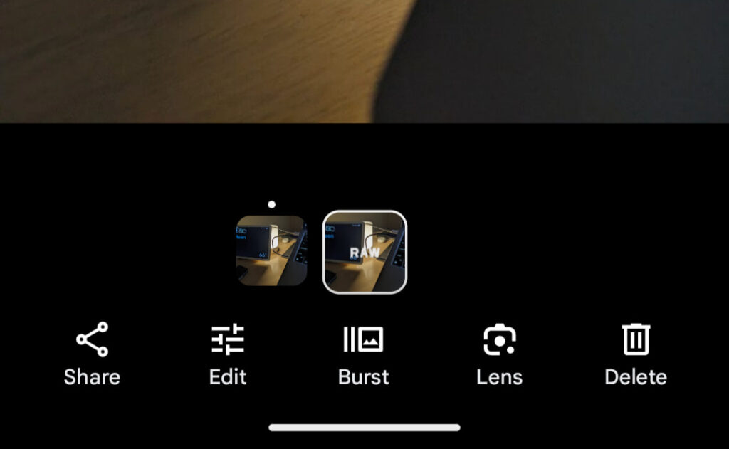 برنامه Google Photos به صورت خودکار از تصاویر با فرمت RAW نسخه پشتیبان تهیه میکند