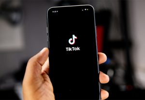 یوتیوب جدید؛ تیک تاک مدت زمان ویدیوهای خود را به 60 دقیقه افزایش می‌دهد!