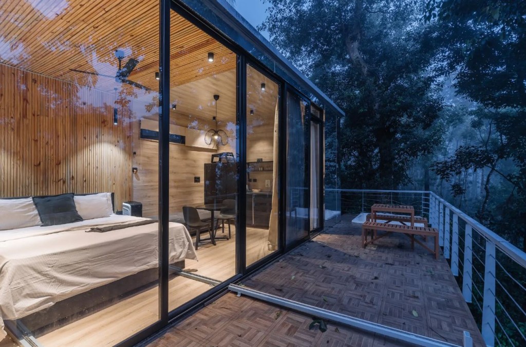 آشنایی با رفلکشنز؛ خانه‌ای برای خوابیدن در زیر نور ستارگان!