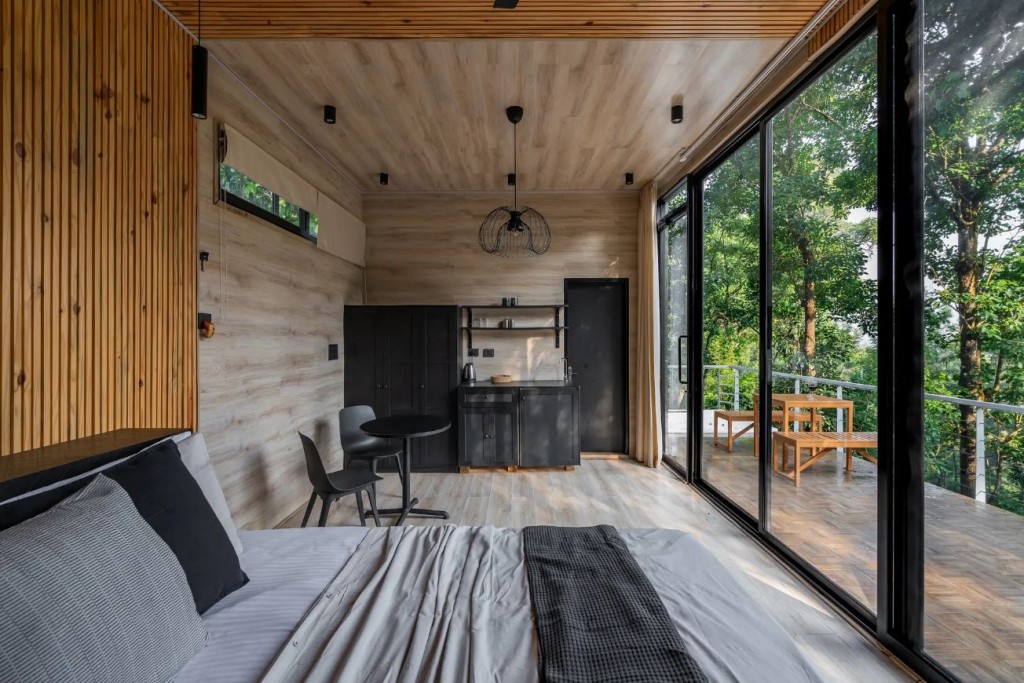 آشنایی با رفلکشنز؛ خانه‌ای برای خوابیدن در زیر نور ستارگان!