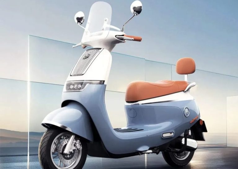 موتور سیکلت برقی آیما Q7 با طراحی شبیه به اسپا عرضه شد