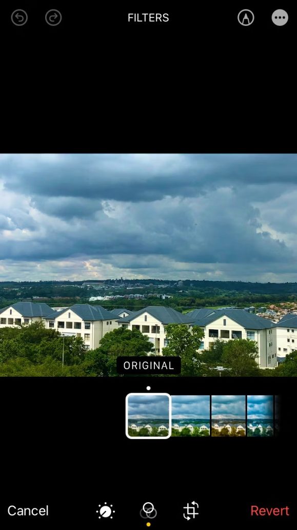 معرفی 5 فیلتر برتر برای عکاسی در گوشی‌های آیفون [همراه با بررسی تصویری]