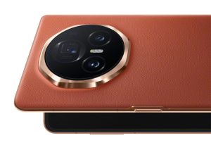 اولین تصاویر رسمی گوشی تاشو آنر مجیک V3 منتشر شد