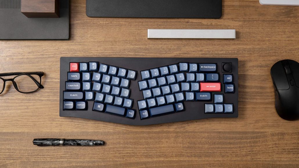 برند Keychron از کیبورد مکانیکال V8 Max با کلیدهای قابل تعویض رونمایی کرد