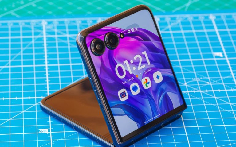 گوشی تاشو موتورولا ریزر 50 اولترا روانه بازار شد