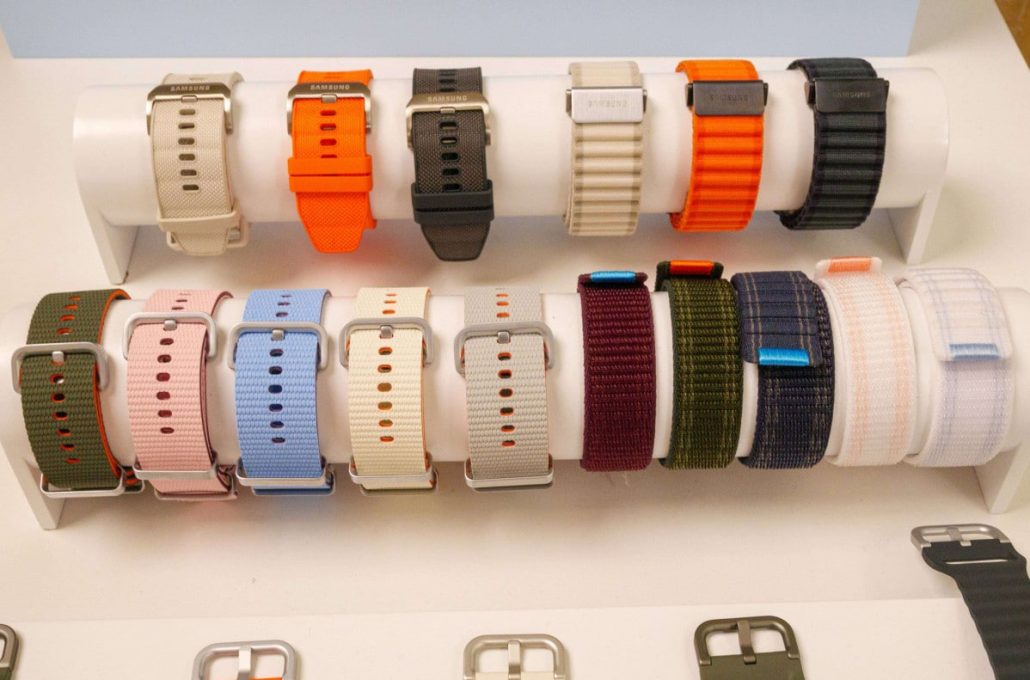 سامسونگ از ساعت های هوشمند گلکسی‌ واچ‌ 7 و گلکسی‌ واچ‌ اولترا‌ رونمایی کرد