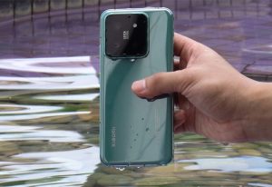 گوشیهای سری شیائومی 15 احتمالاً از رتبه IP69 پشتیبانی خواهند کرد