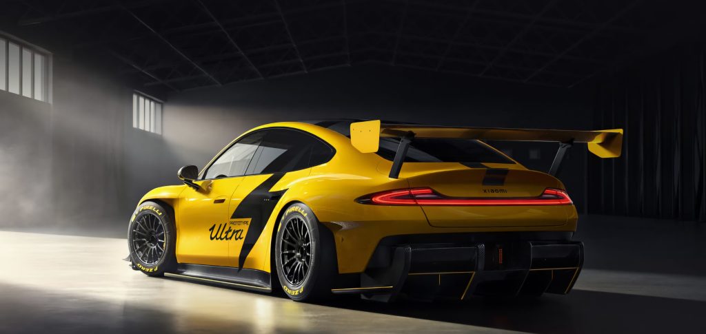 غول قدرتمند خودروهای الکتریکی: نمونه اولیه شیائومی SU7 اولترا رونمایی شد!