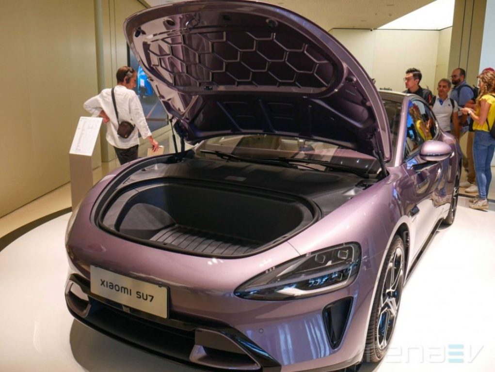 اولین سواری و نمای داخلی خودروی شیائومی SU7 Max!