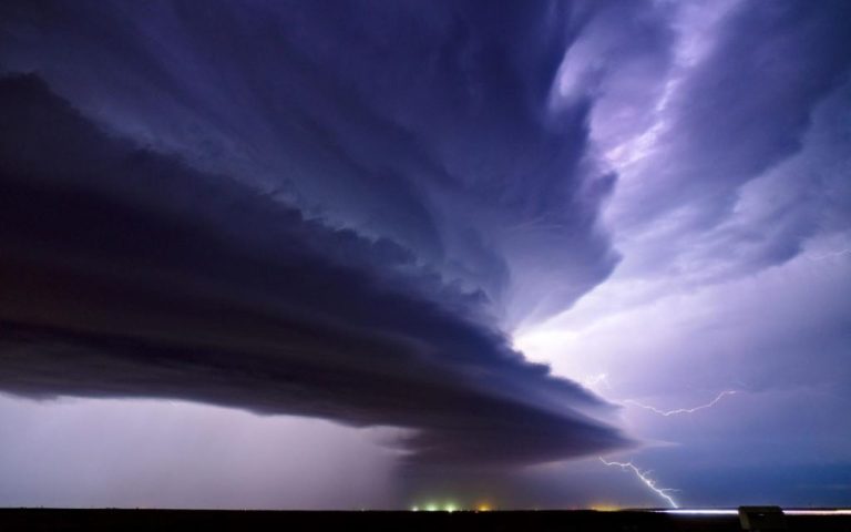 خبری بد برای علاقهمندان به چای؛ طوفان میتواند طعم چای را خراب کند!