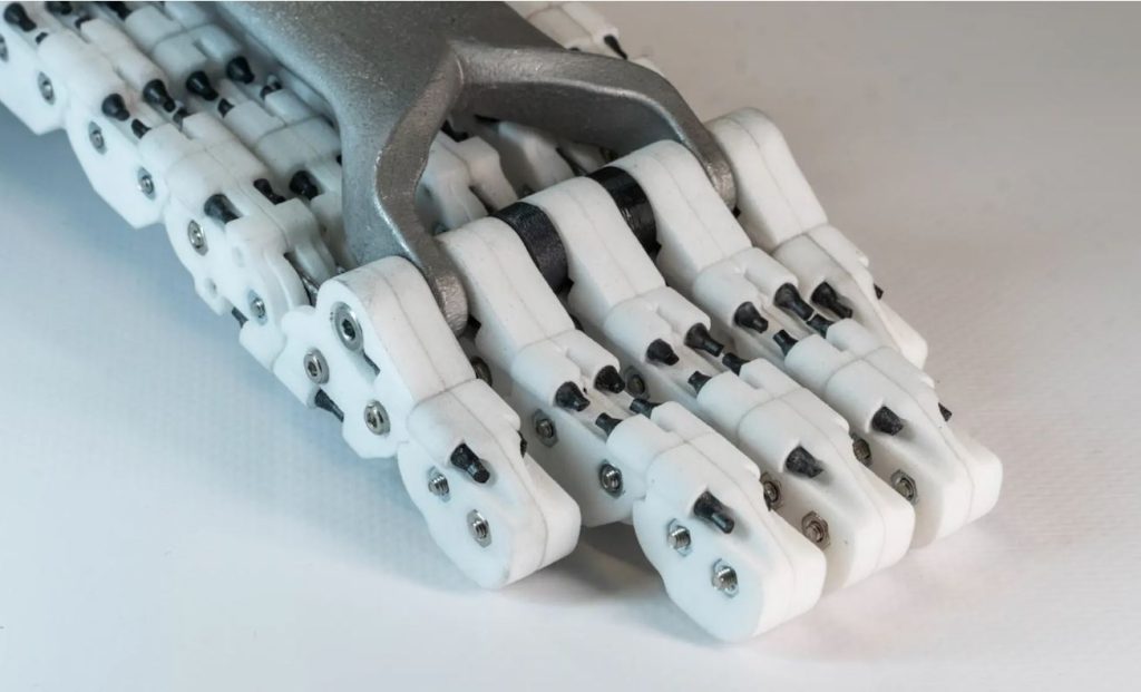 یک پای مصنوعی با عملکردی بهتر استخوان‌های پای واقعی را شبیه‌سازی می‌کند!