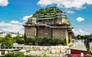 تبدیل پناهگاه عظیم نازیها در جنگ جهانی دوم به یک پارک کوهستانی درون شهری!