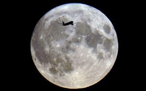 محققان MIT: بمباران مداوم شهابسنگها جو ماه را ایجاد کرده است!