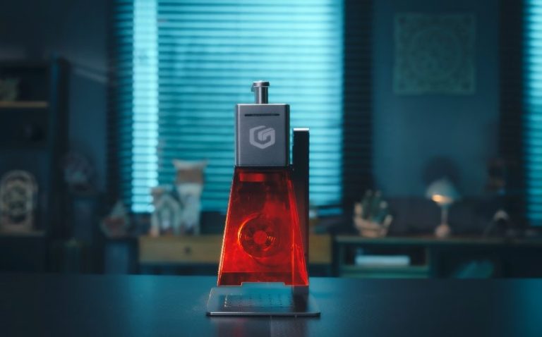 دستگاه حکاکی لیزری قابل حمل لانگر نانو پرو در دو مدل 6 و 12 واتی عرضه شد