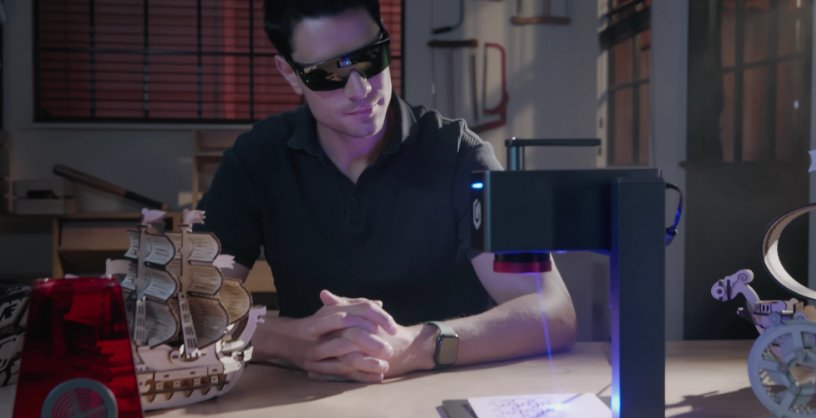 دستگاه حکاکی لیزری قابل حمل لانگر نانو پرو در دو مدل 6 و 12 واتی عرضه شد