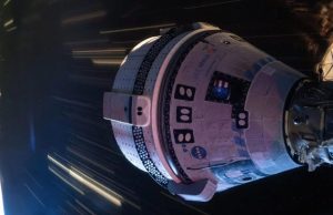 استارلاینر خالی به زمین باز گشت؛ خدمه هنوز در ایستگاه فضایی منتظر هستند!