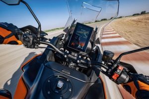 موتورسیکلت‌های جدید KTM از سیستم‌عامل اندروید Automotive استفاده می‌کنند!