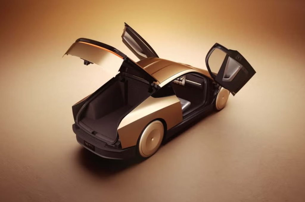 تسلا از روبوتاکسی جاه‌طلبانه ۳۰ هزار دلاری خود که نه فرمان دارد نه پدال، رونمایی کرد!