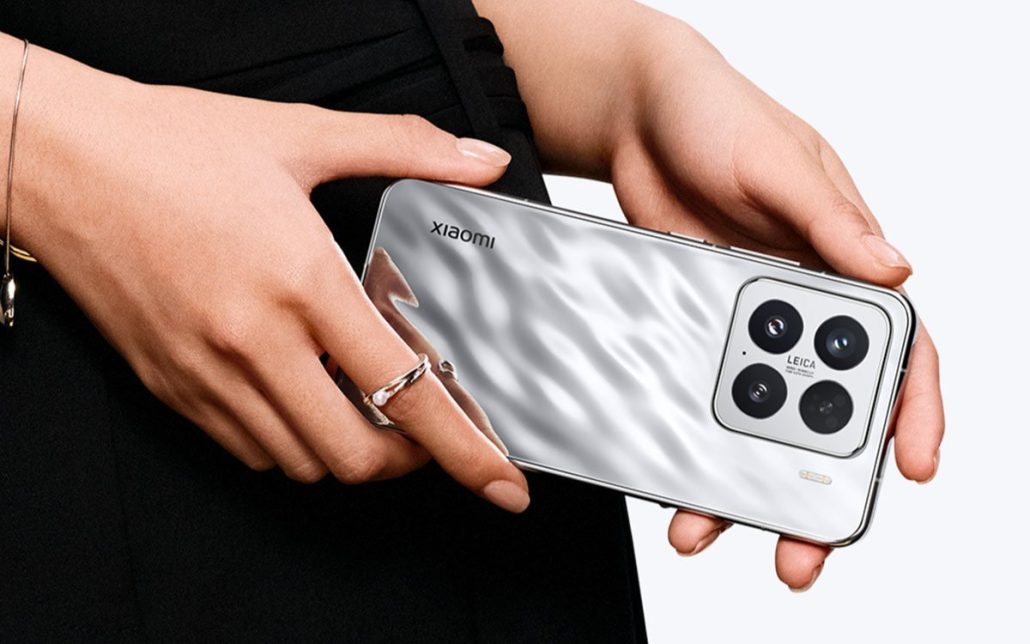 عجیبترین رنگبندیها و طراحیهای پنل پشتی گوشیها در سال 2024