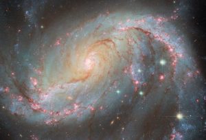 تلسکوپ هابل انفجار یک ابرنواختر را در یک کهکشان مارپیچی و خیرهکننده آشکار کرد!