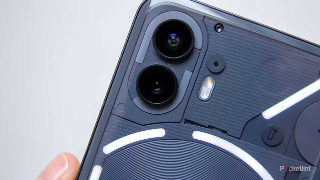 4 ویژگی و طراحی خاص که امیدواریم به گوشی‌های بیشتری راه پیدا کنند!