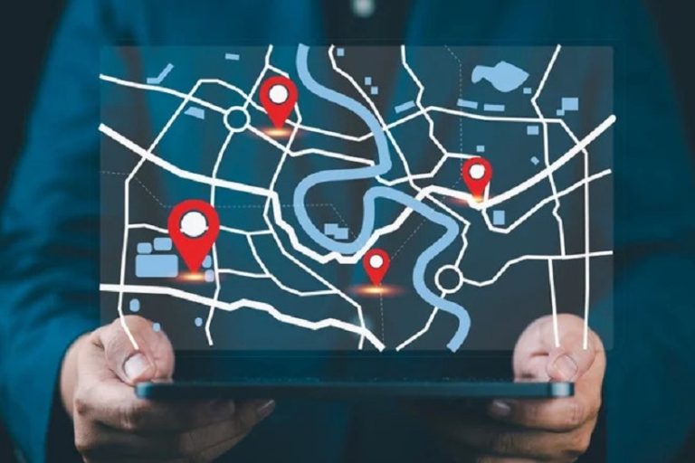 جی پی اس (GPS) چیست و دقیقاً چگونه کار میکند؟