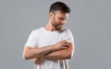 پارادوکس خارش؛ چرا خاراندن در عین درد، آرامشبخش است؟