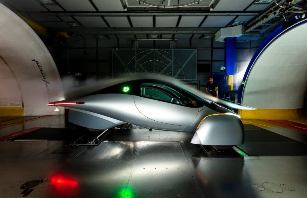 خودروی خورشیدی Aptera با طراحی پیشرفته برای تولید، در CES 2025 رونمایی شد!