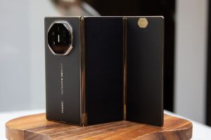 گوشی تریفولد هواوی میت XT بهزودی روانه بازارهای جهانی میشود