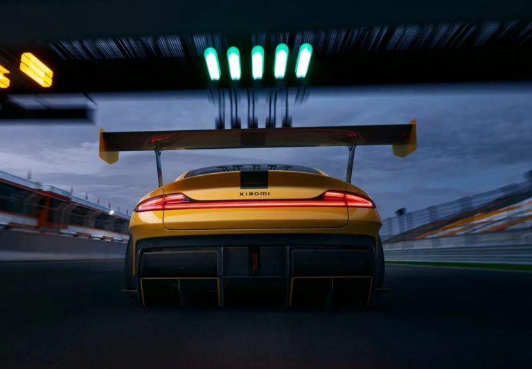 شیائومی 15 اولترا رکورد شکنی خودروی شیائومی SU7 اولترا را در شانگهای ثبت کرد [تماشا کنید]