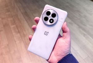 وان پلاس 13 مینی، پرچمداری کوچک با یک باتری بزرگ 6000 میلی آمپر ساعتی!