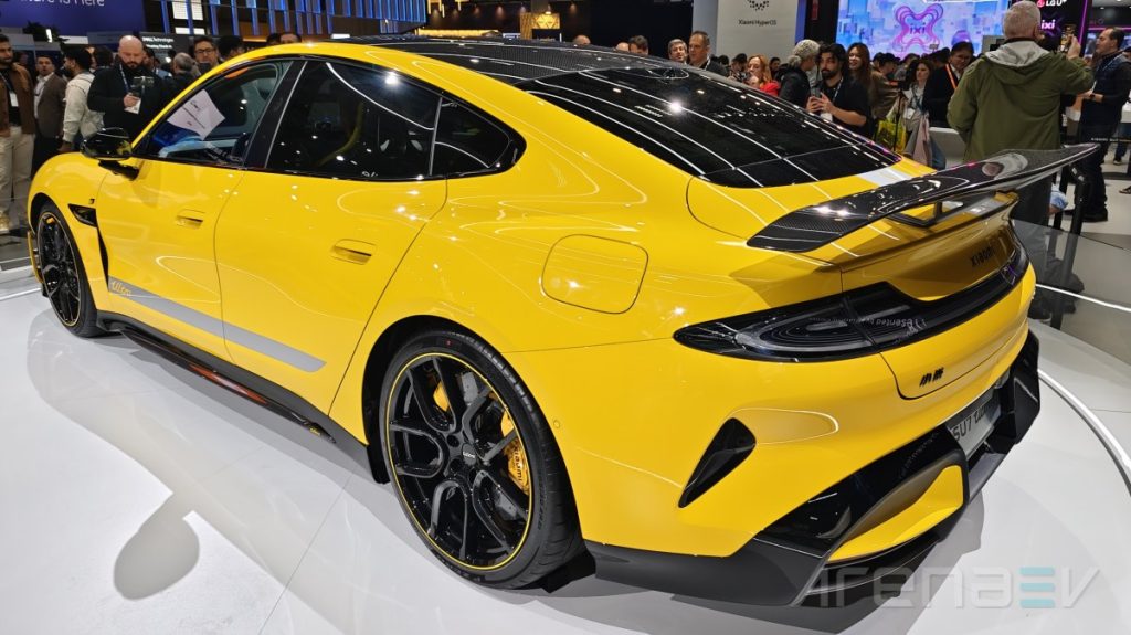 شیائومی بیش از 180,000 دستگاه SU7 تحویل داده است!