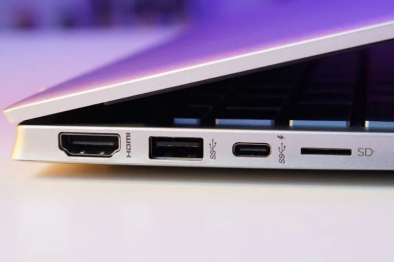 روش صحیح تمیز کردن پورت‌های USB کامپیوتر و لپتاپ