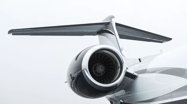 چرا موتور بیشتر جتهای شخصی در عقب قرار دارد؟