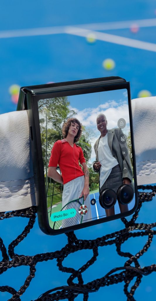 موتورولا از گوشیهای تاشو موتو ریزر 60 و ریزر 60 اولترا رونمایی کرد