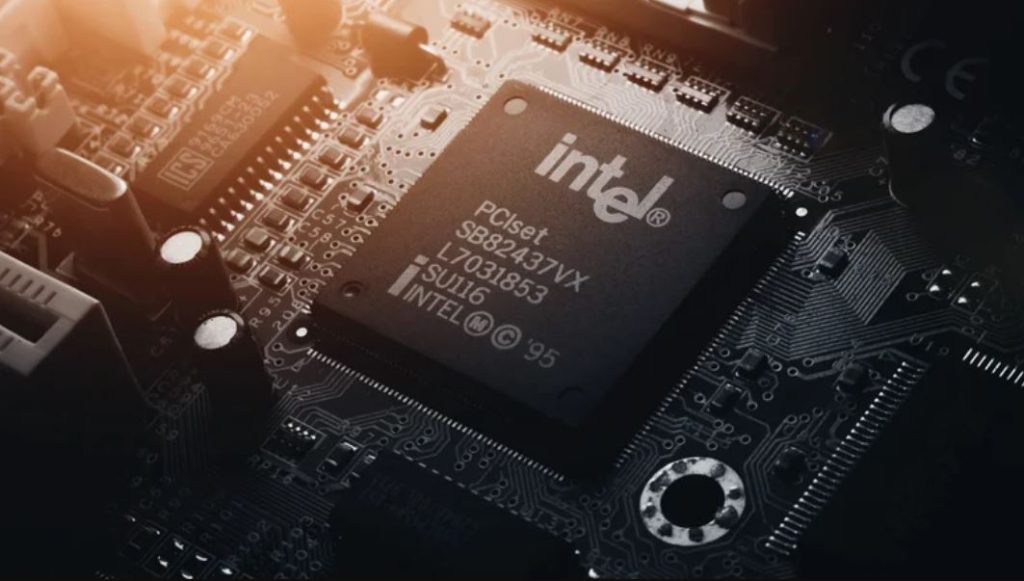 اینتل پردازندهها و کارتهای گرافیک خود را کجا تولید میکند؟