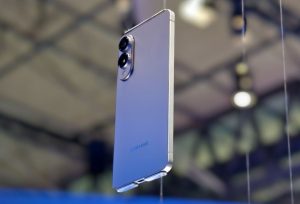 تصویر رسمی گلکسی S25 اج، چیدمان کامل پورت و دکمهها را مشخص کرد!