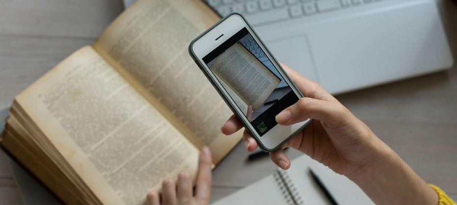 ترجمه عکس به متن: چگونه متون داخل تصویر را با دوربین گوشی ترجمه کنیم؟