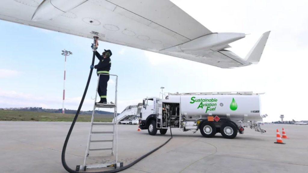 مخزن سوخت هواپیماها در کجا قرار دارد؟