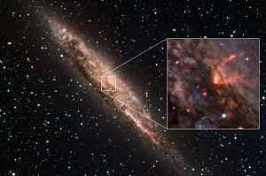 دانشمندان یک سیاهچاله را در حال پرتاب ماده به اعماق فضا شکار کردند!