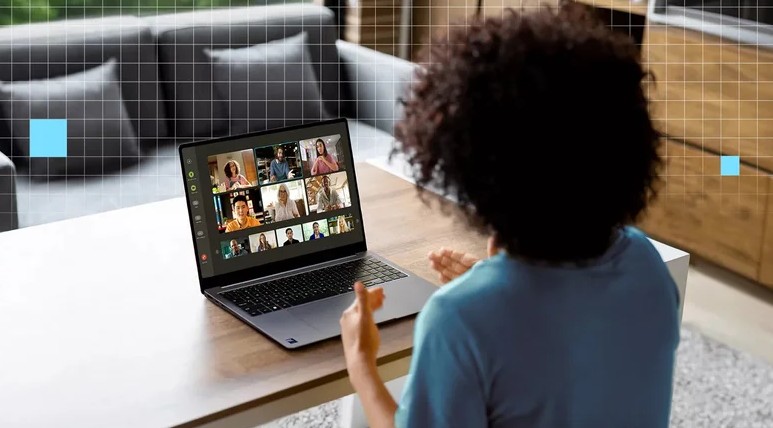 رایانه هوش مصنوعی چیست و چه تفاوتی با رایانه معمولی دارد؟