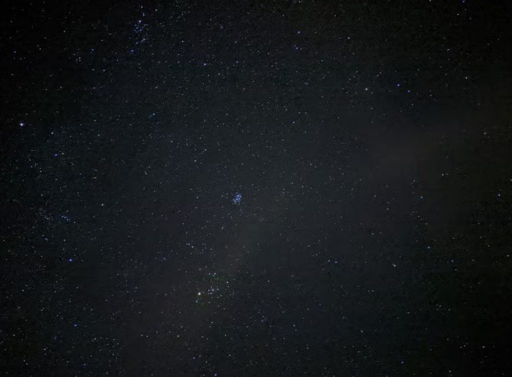 بدون نیاز به تلسکوپ می‌توانید این 5 جرم فضایی را با چشمان خود ببینید!